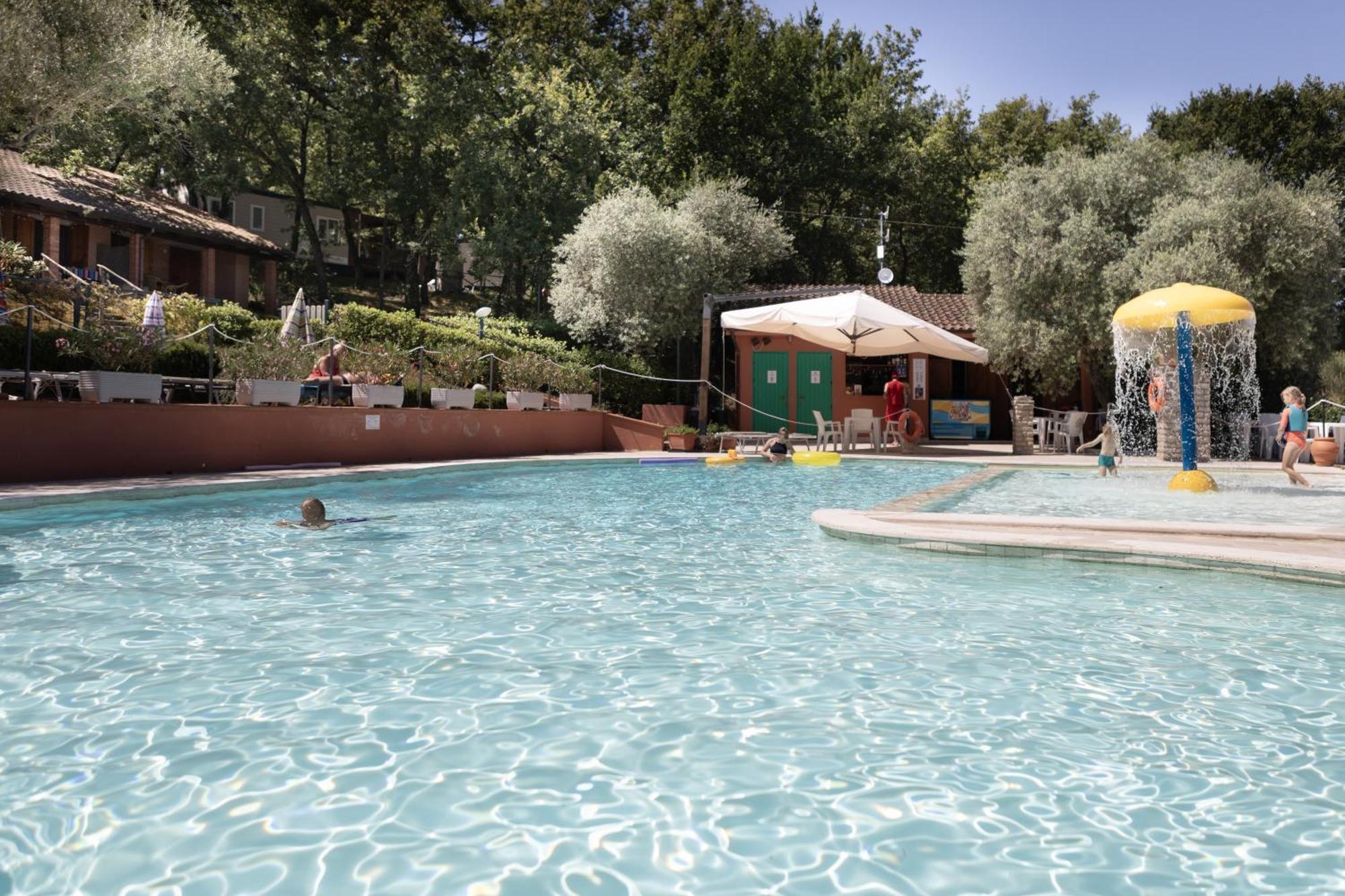 Camping Cerquestra Village 3*