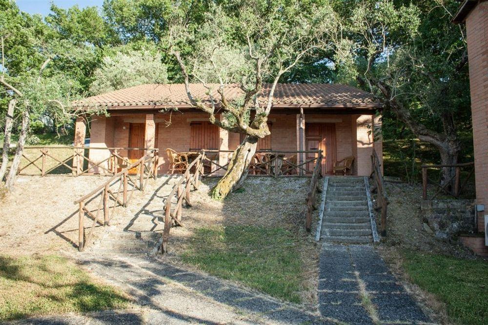 Cerquestra Village 3*