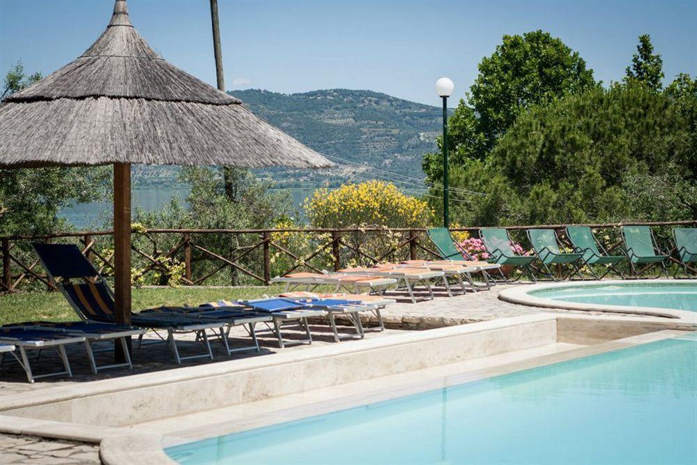 Camping Cerquestra Village